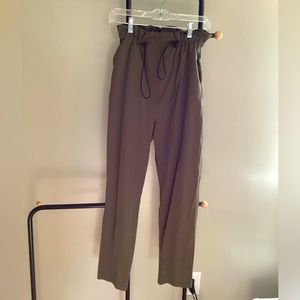 H&M Casual Army Green Casual Boyfriend High Rise Pants 6